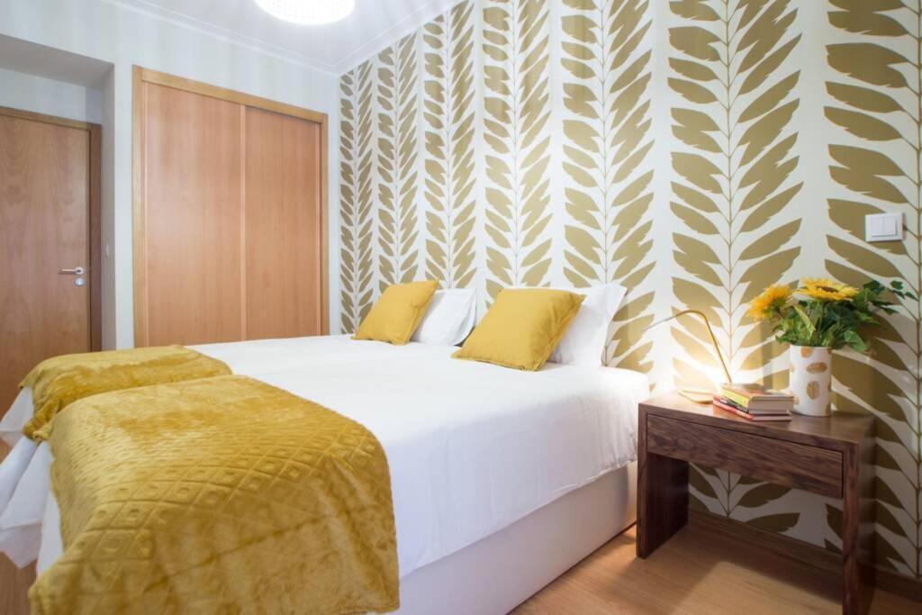 Modern Apartment In Coimbra City Center Eksteriør bilde