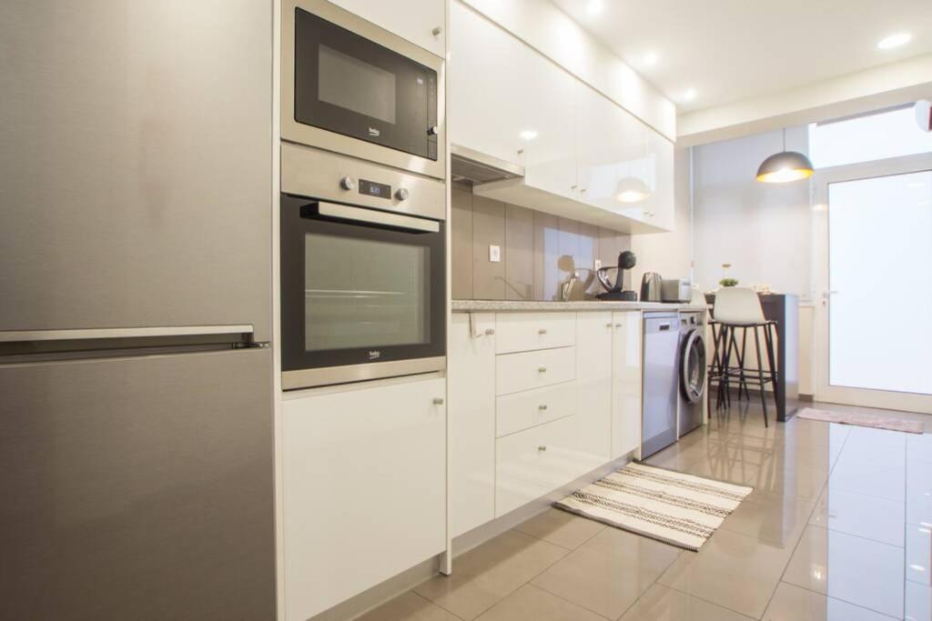Modern Apartment In Coimbra City Center Eksteriør bilde